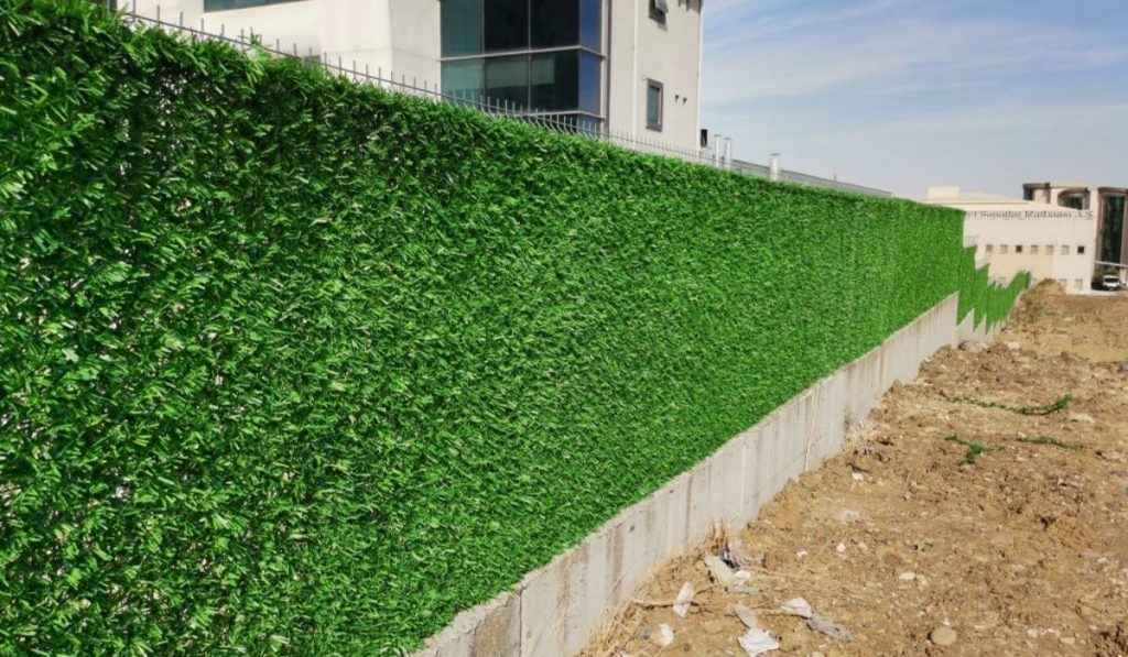 Artificial Grass Wall Covering